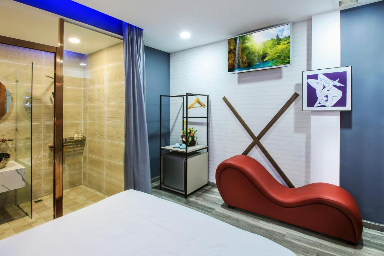 Eros Hotel - Love Hotel مدينة هوشي منه المظهر الخارجي الصورة